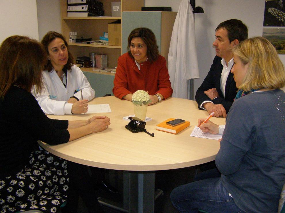 La portavoz de C's en las Cortes de Aragón se ha reunido con la coordinadora del centro de salud turiasonense.