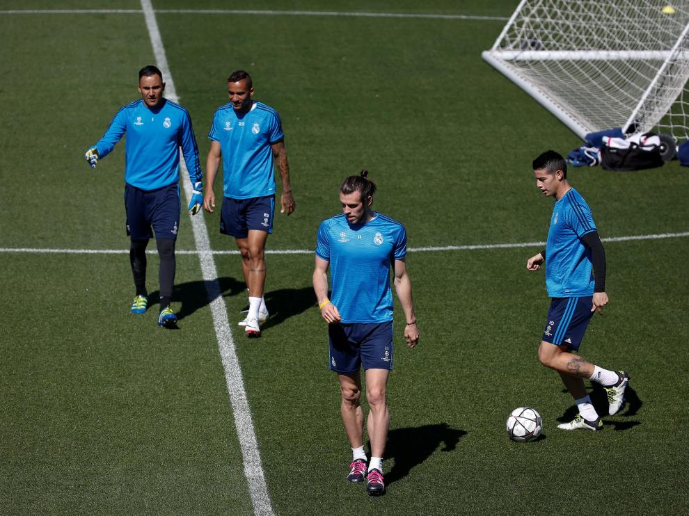 Jugadores del Real Madrid durante una sesión de entrenamiento.