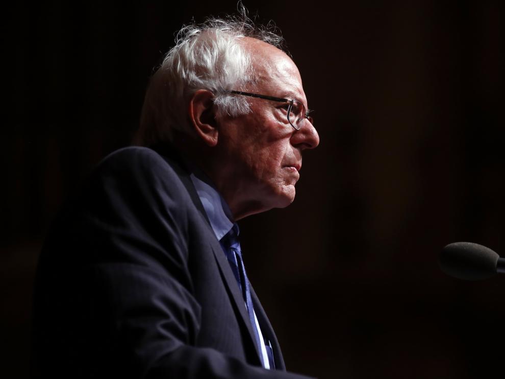 Unas filtraciones después de un ataque de unos hackers al DNC desvelaron estrategias para debilitar al senador Bernie Sanders frente a su gran rival Hillary Clinton