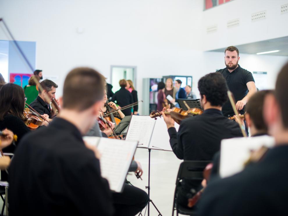 La Orquesta Andalán tocó en el acto institucional del 25 aniversario del instituto.