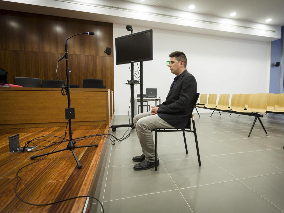 El acusado, Javier Cano, durante el juicio celebrado el 11 de mayo.