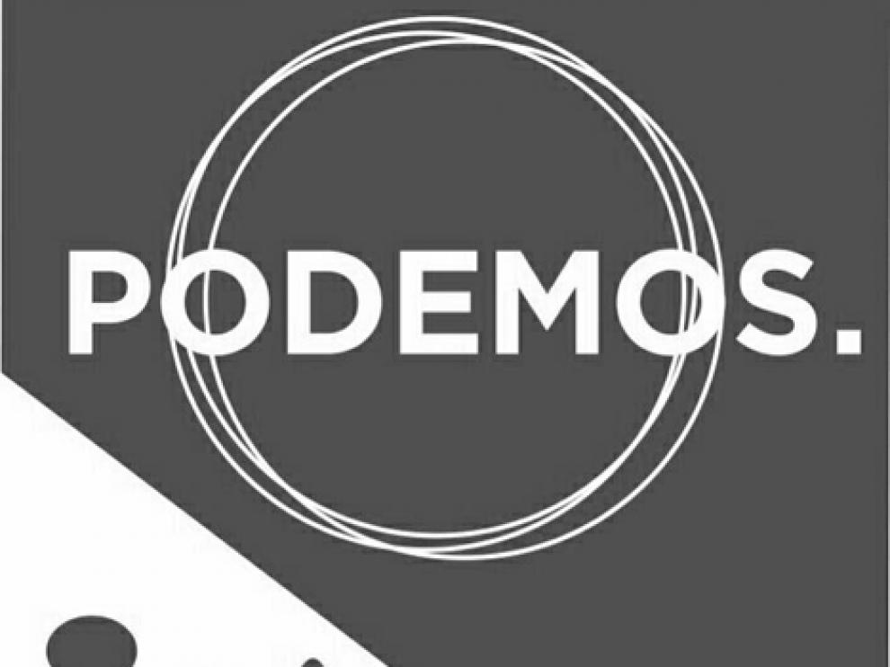 El logo, presentado en Twitter por el secretario de Organización de IU, Adolfo Barrena, es un cuadrado, negro en su mayor parte pero con la esquina inferior izquierda blanca. En esa porción aparecen en negro las siglas de IU, con su tipografía habitual.