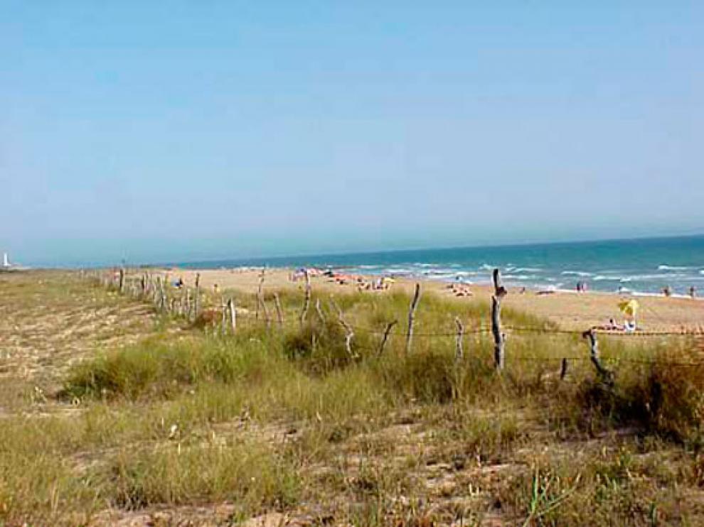 Una playa nudista en Cádiz