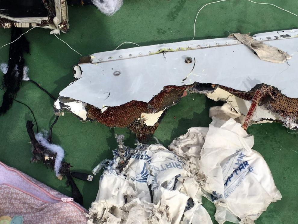 Primeras imágenes del avión de EgyptAir siniestrado