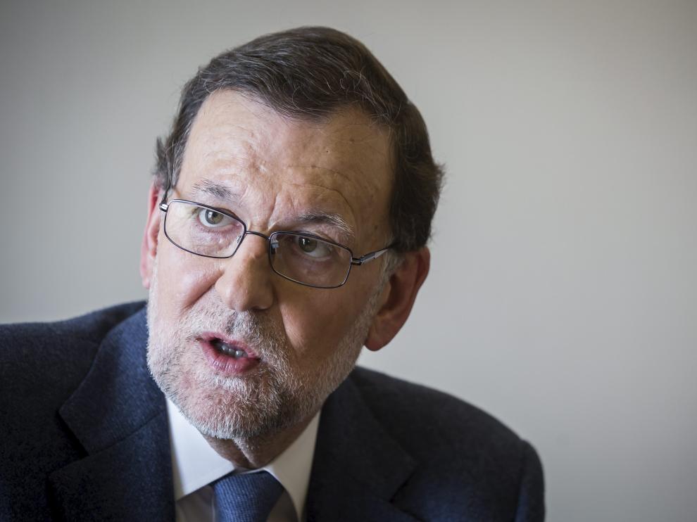 El presidente en funciones del Gobierno de España y líder del PP, Mariano Rajoy, durante la entrevista.