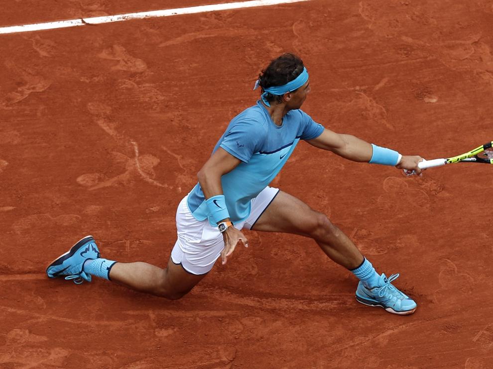 Rafa Nadal pasa la primera ronda de Roland Garros con facilidad