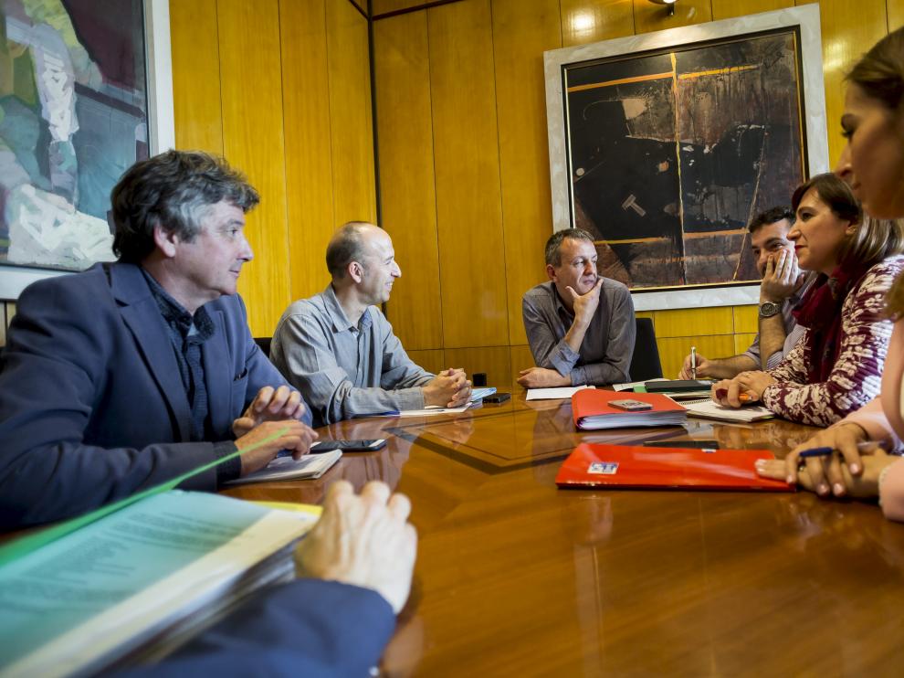 Trívez, Asensio, Rivarés, el jefe de gabinete Iván Andrés, Fernández y Navarro.