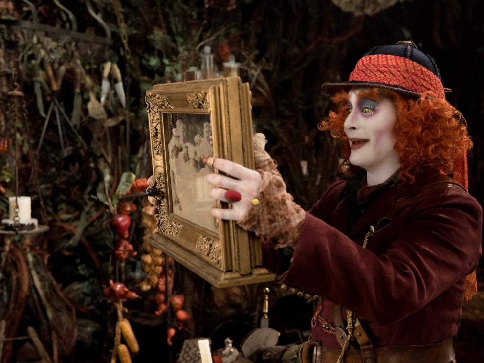 Imagen de la película 'Alicia a través del espejo', de Disney.