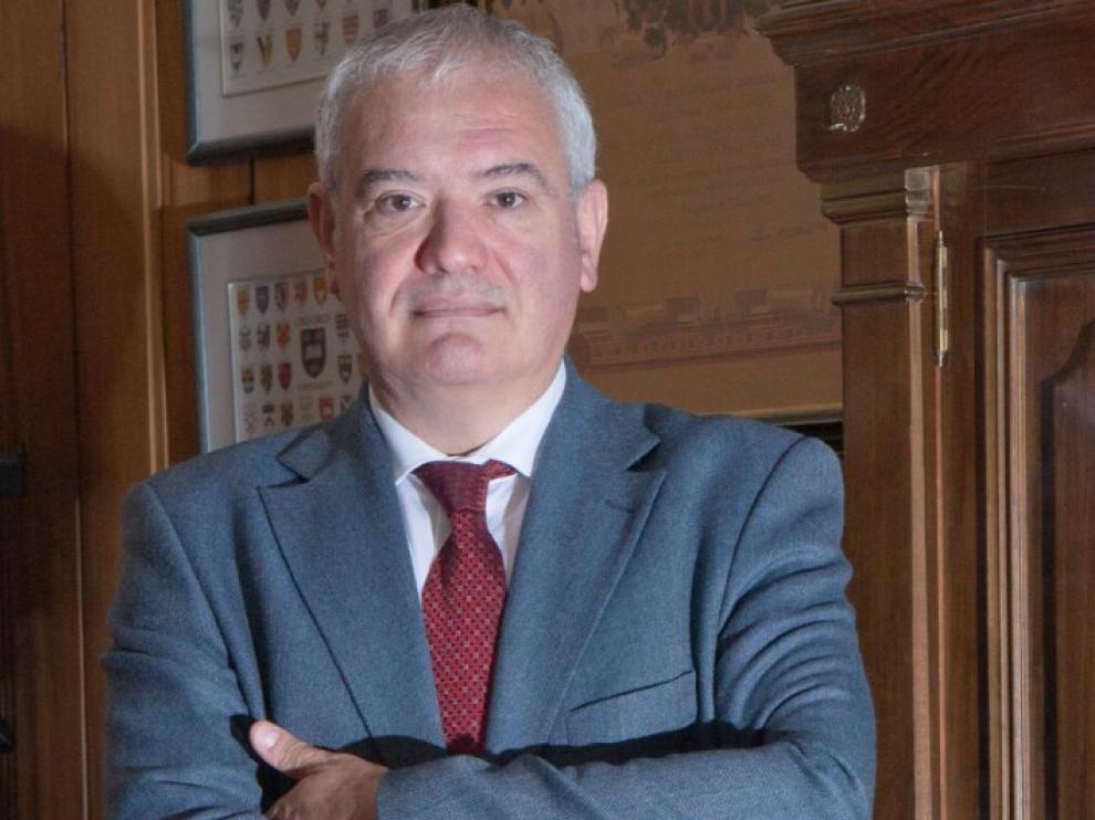 ?Eliseo Serrano