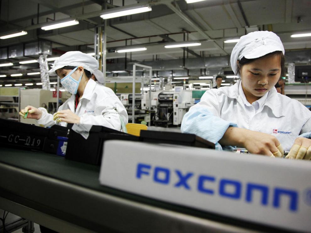 Estas labores serán ahora realizadas por robots en la fábrica de Foxconn.