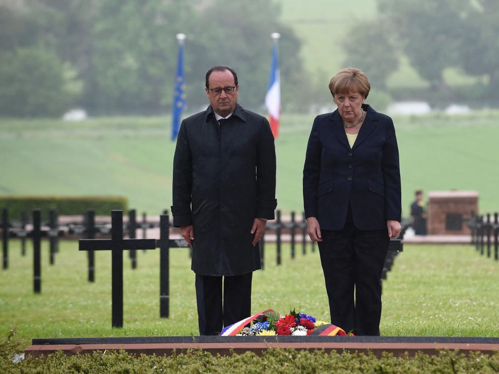 Angela Merkel y François Hollande, en Verdún