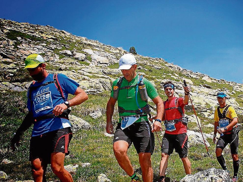 Corredores en la Gran Trail Aneto-Posets.