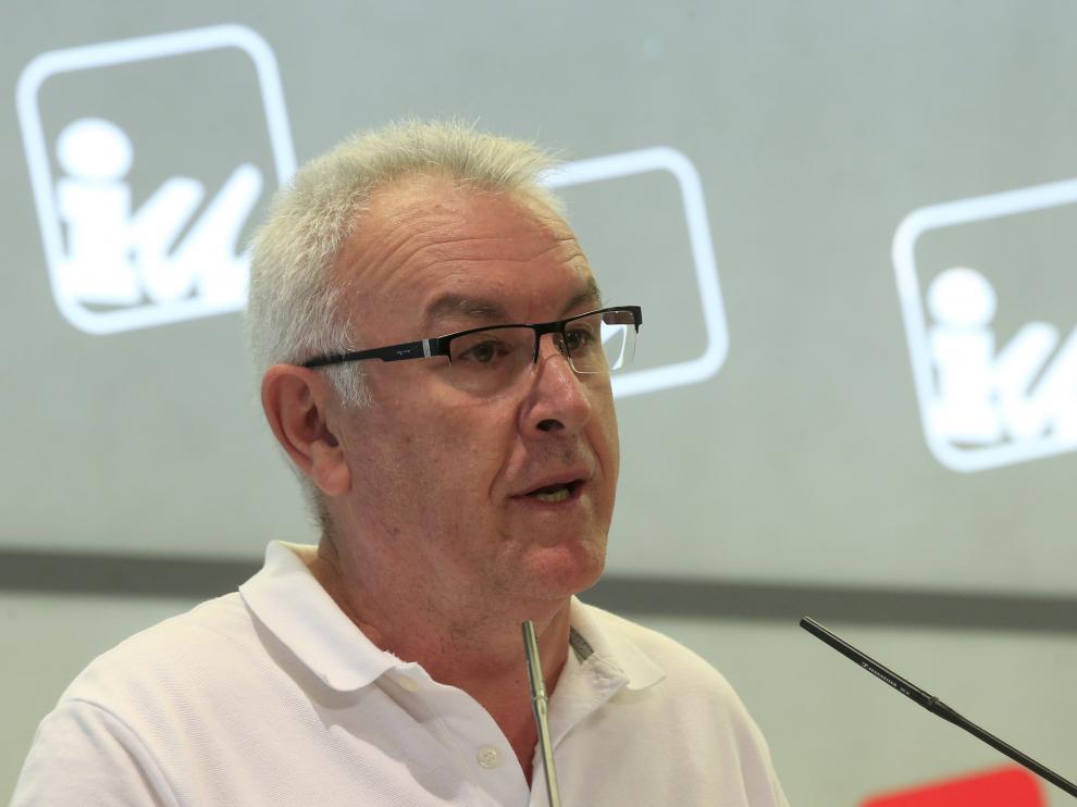 Cayo Lara durante la rueda de prensa que le ha servido como despedida del cargo en el que ha permanecido ocho años.