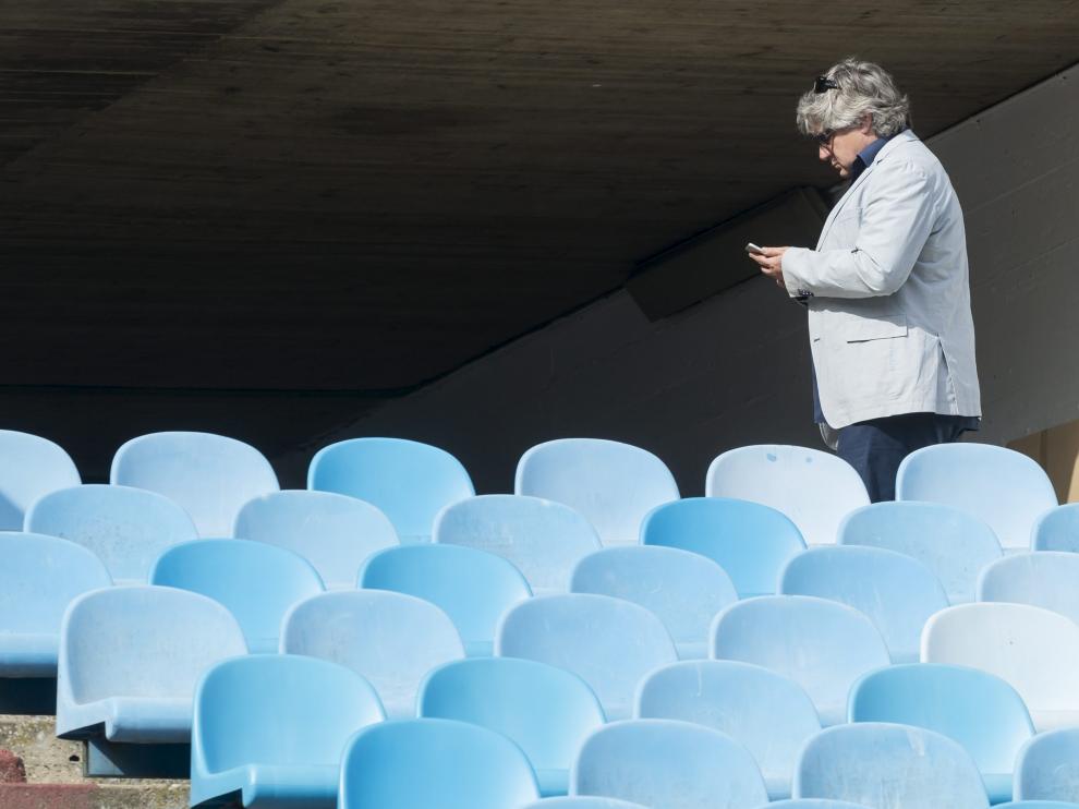 Narciso Juliá, director deportivo del Real Zaragoza, en La Romareda