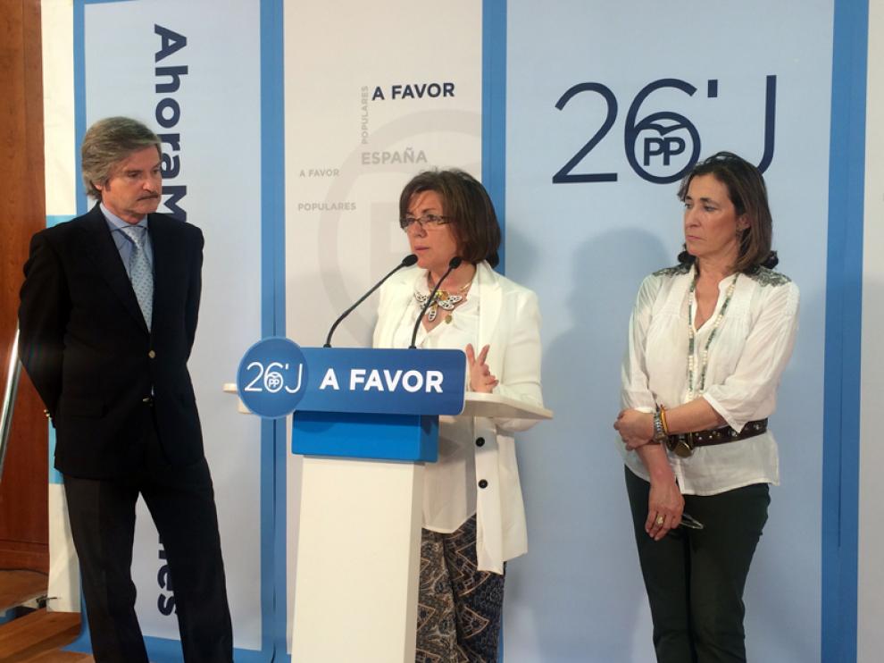 Angulo ha participado en la sede del PP de Burgos en un acto de campaña.