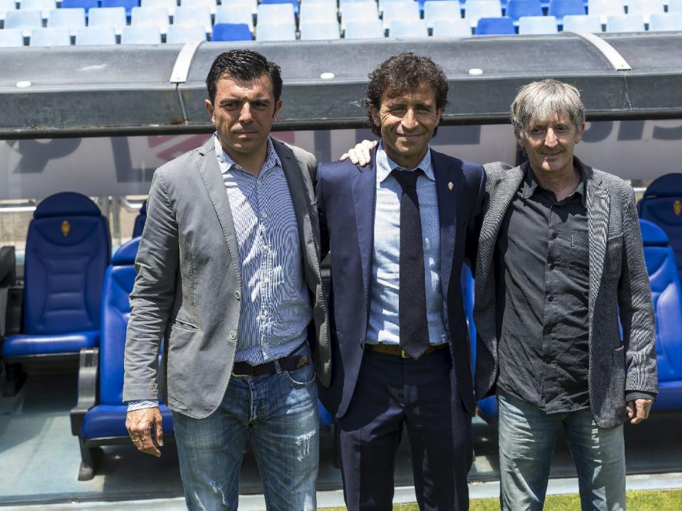 Luis Cembranos, Luis Milla y Miguel Gandía, el trío que compone en nuevo cuadro técnico del Real Zaragoza.
