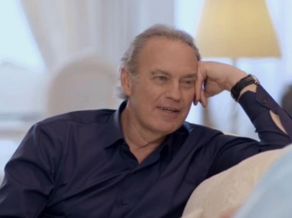 Bertín Osborne durante la emisión de su programa 'En la tuya o en la mía'.