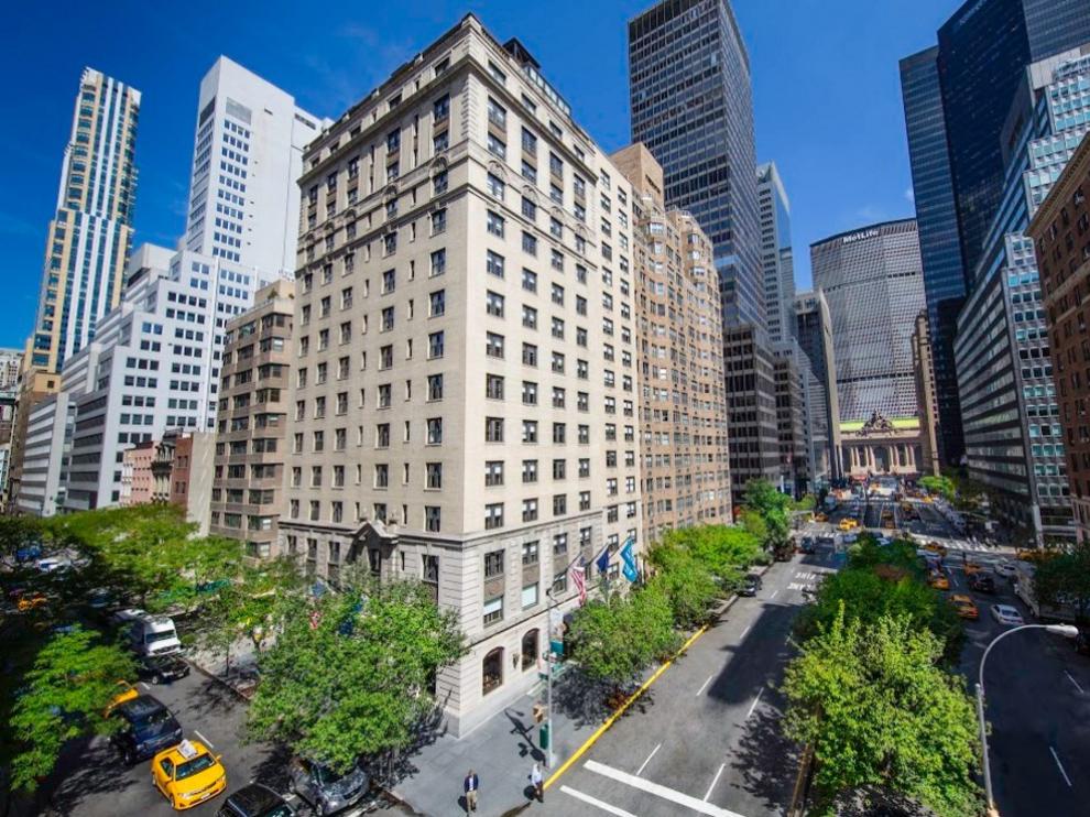 Hotel 70 Park Avenue.