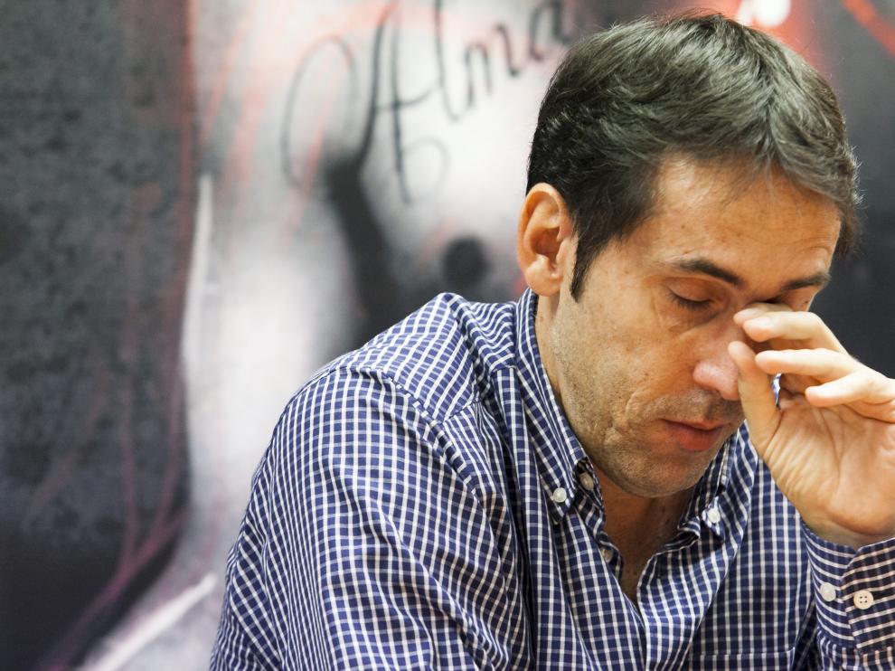 Un emocionado Willy Villar, durante la rueda de prensa que ofreció ayer para despedirse del CAI Zaragoza.