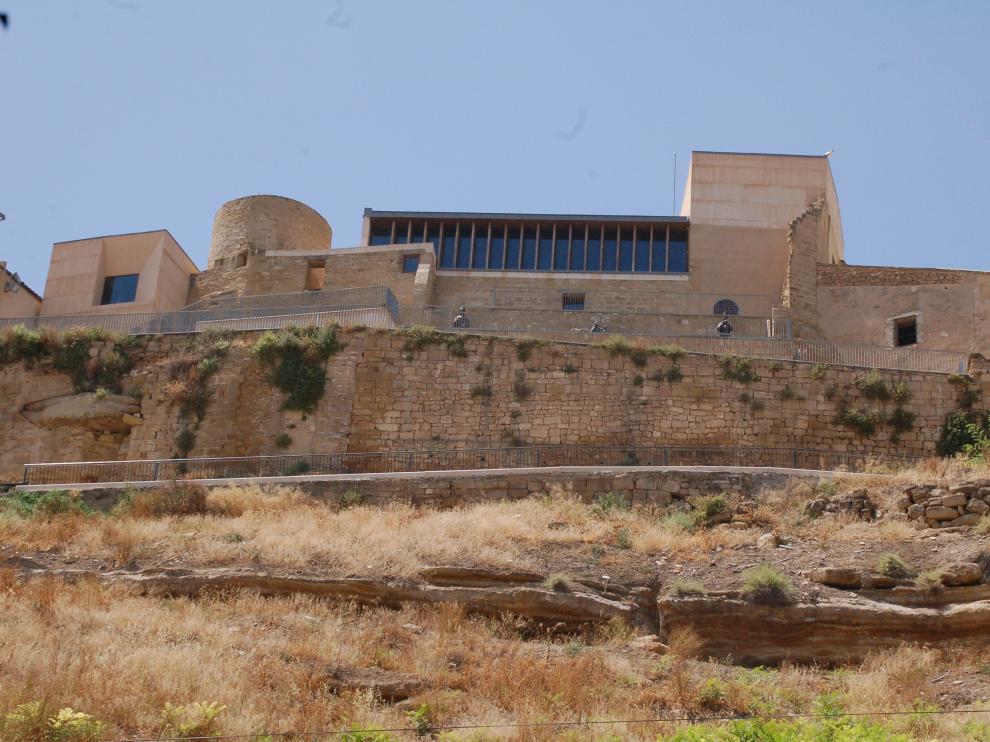 El último derrumbe en el castillo de Caspe se produjo hace unos tres meses.