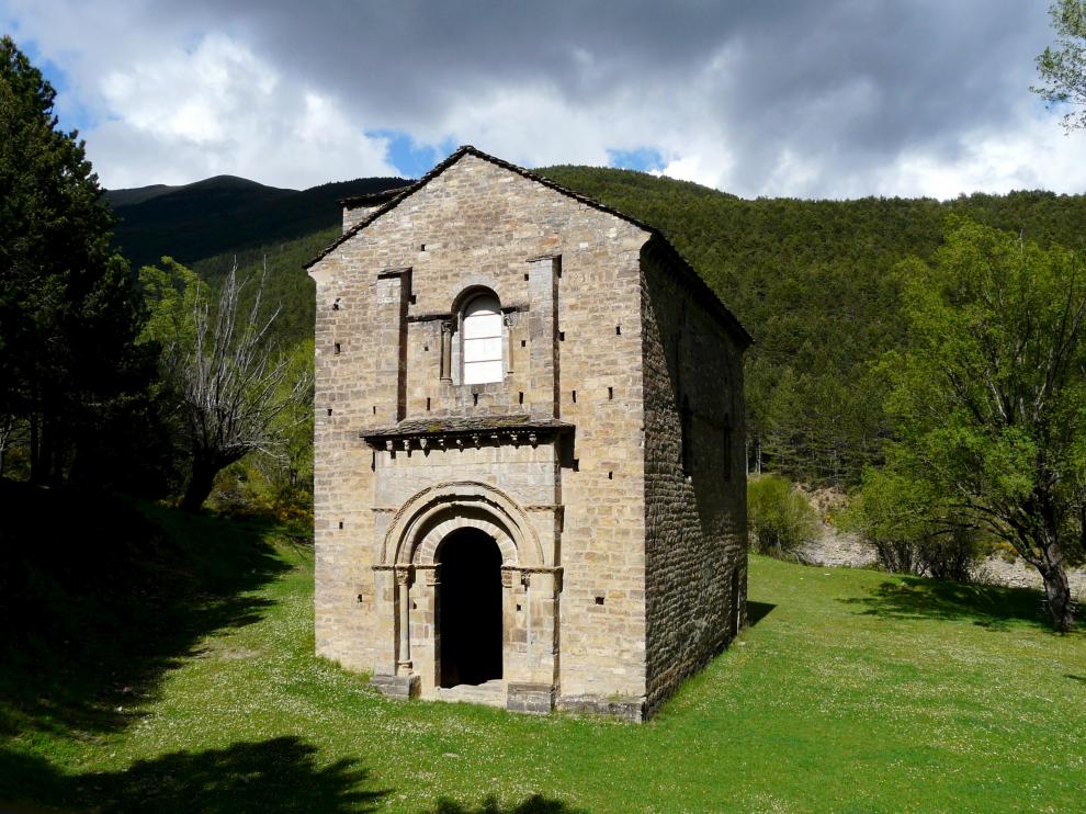 La ermita románica de Santa María de Iguácel.