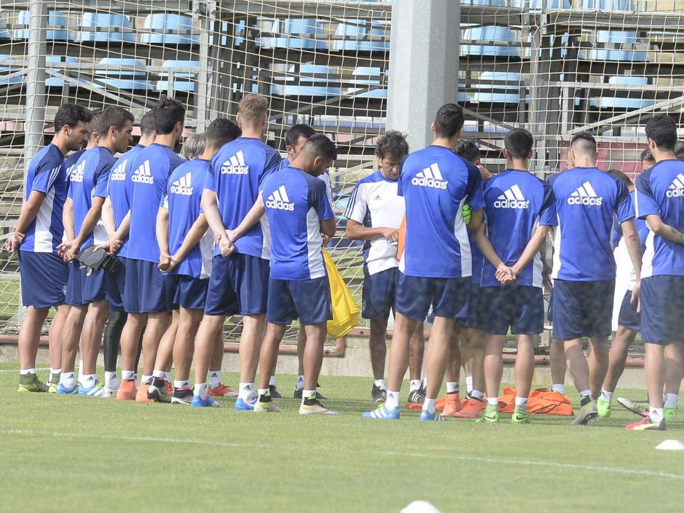 Luis Milla dirige su primer entrenamiento al frente del Real Zaragoza