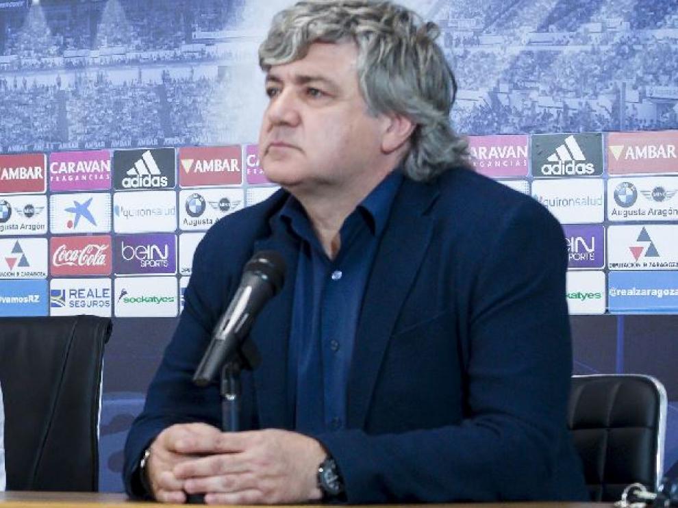 Narciso Juliá, director deportivo del Real Zaragoza, este jueves en la presentación de Xumetra en La Romareda.