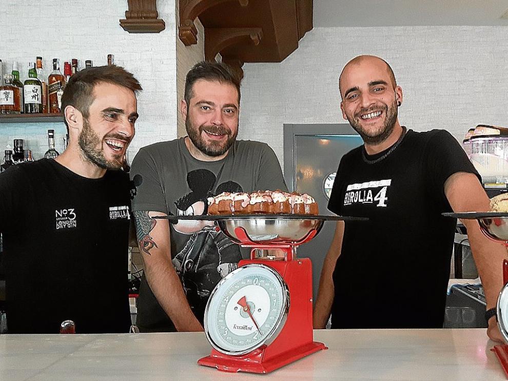 Gonzalo Lopoe, Rubén Castarlenas y José Antonio Roy Melús.