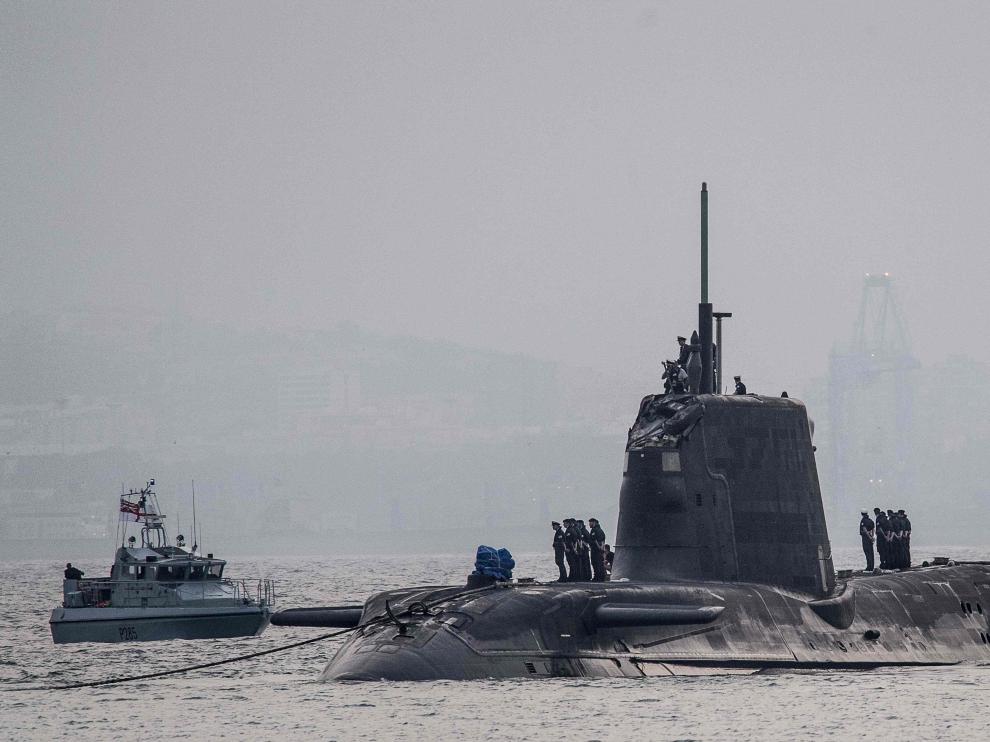 Foto archivo del submarino nuclear HMS Ambush en aguas del Gibraltar