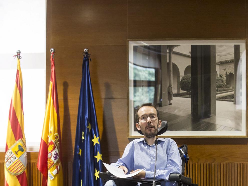 Pablo Echenique, en las Cortes de Aragón.