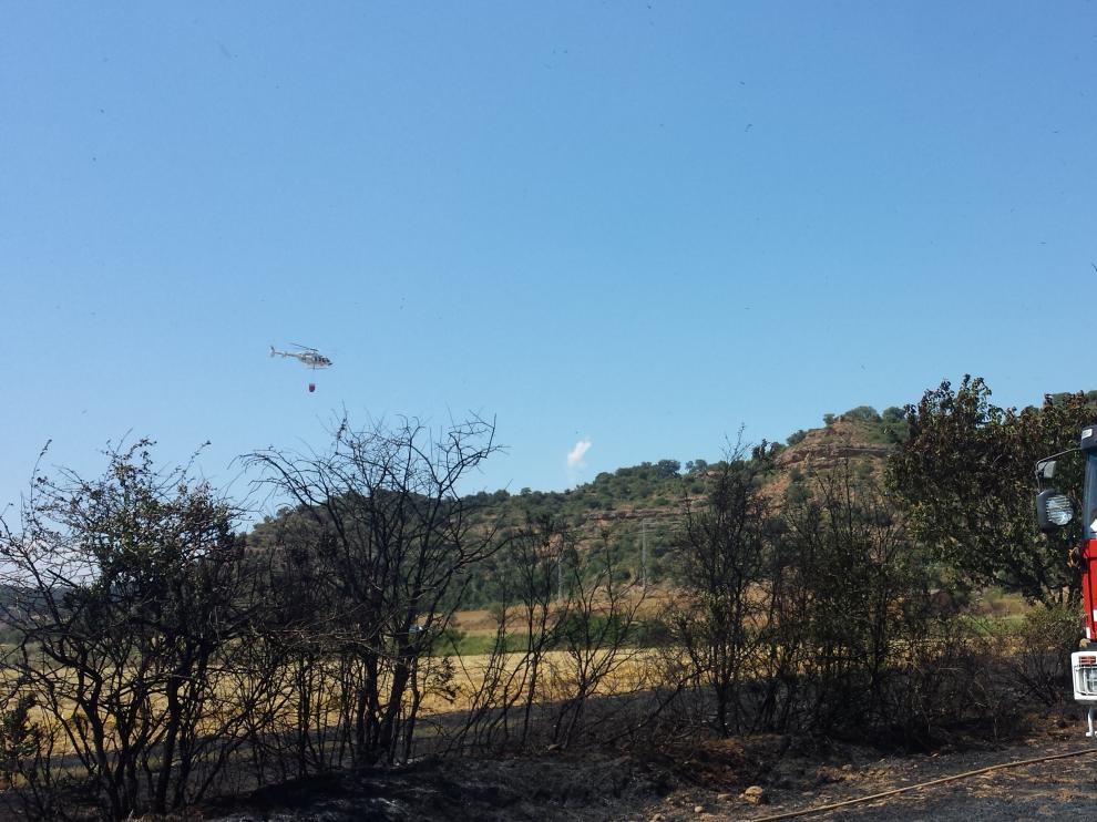 Labores de extinción del incendio.