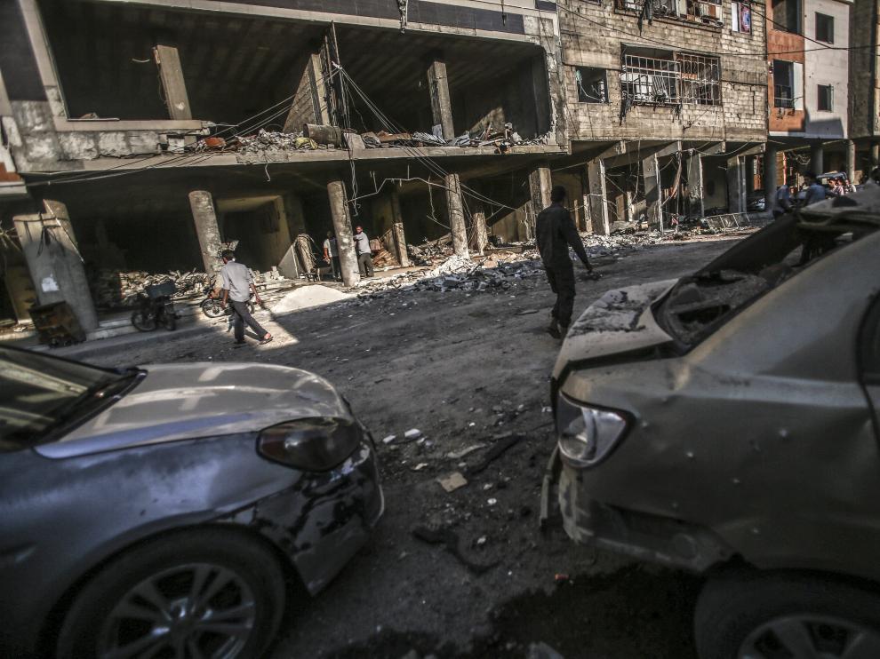 Ataque aéreo contra la ciudad controlada por los rebeldes de Douma en Siria