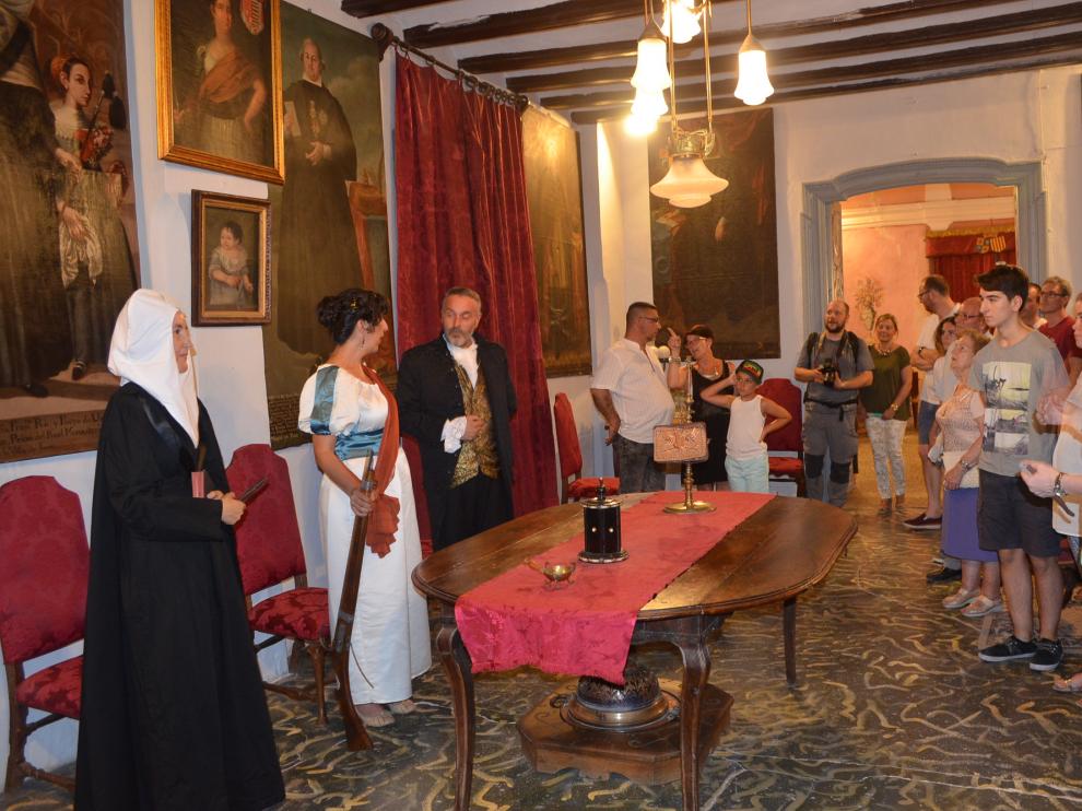 Un momento de la visita al Palacio durante el pasado verano.