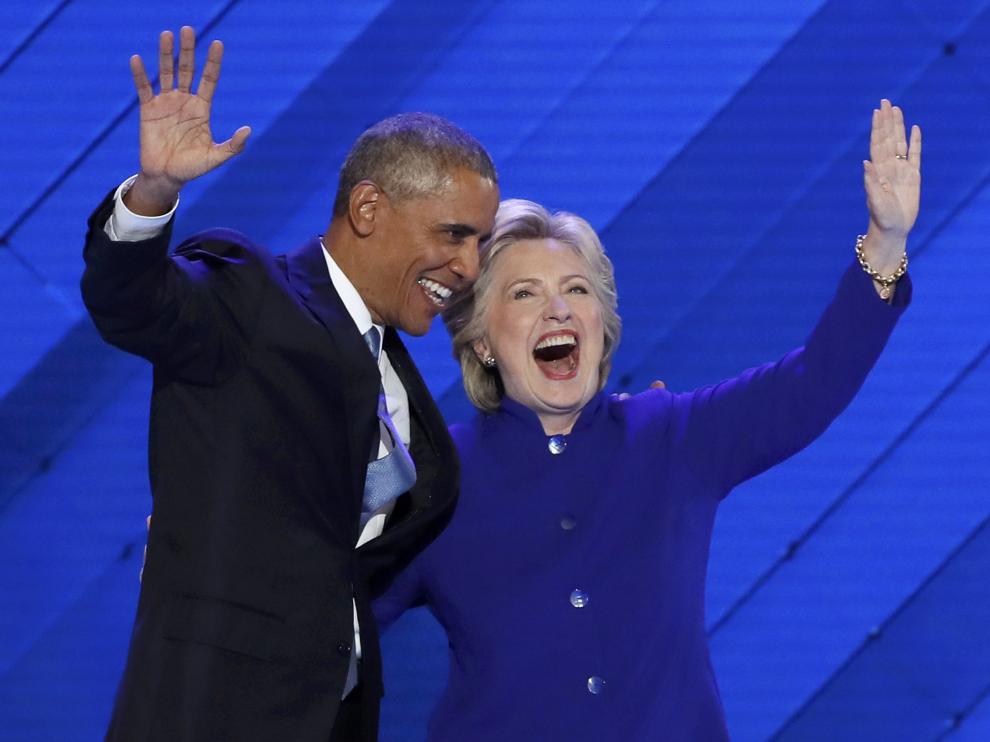 Barack Obama junto a Hillary Clinton en la Convención Demócrata.