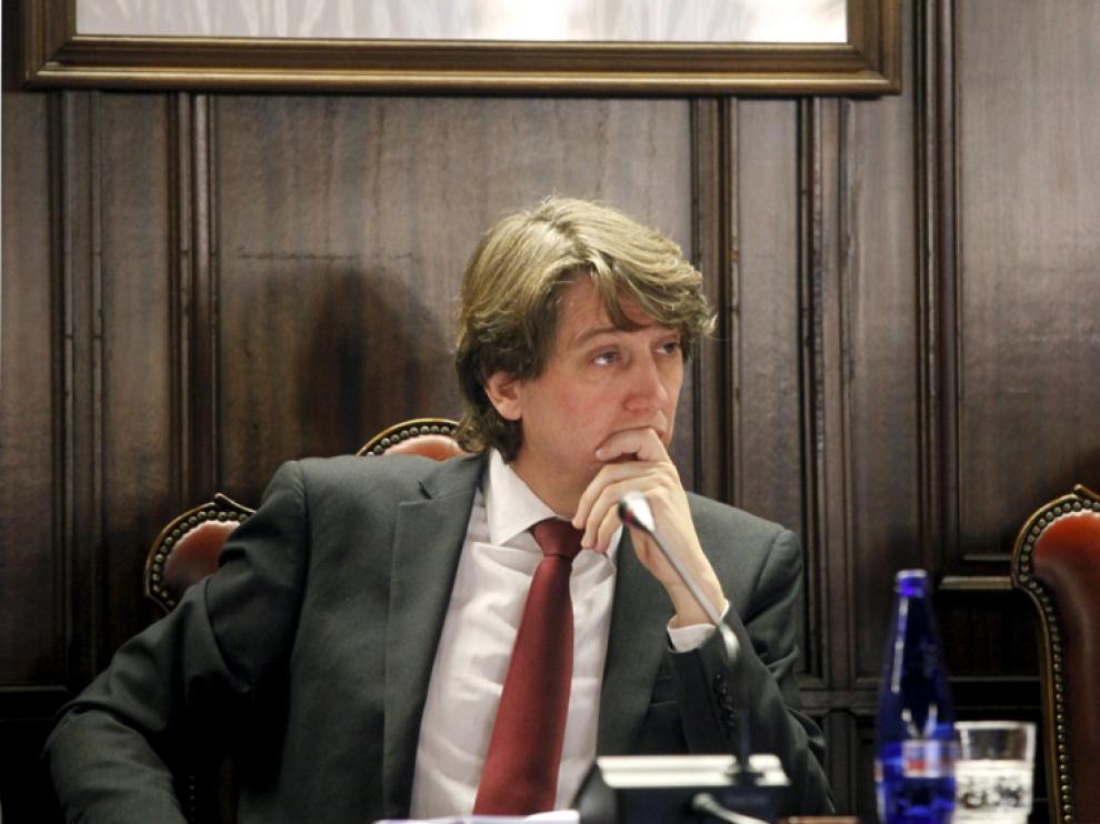El alcalde de Soria, Carlos Martínez, en un pleno municipal.