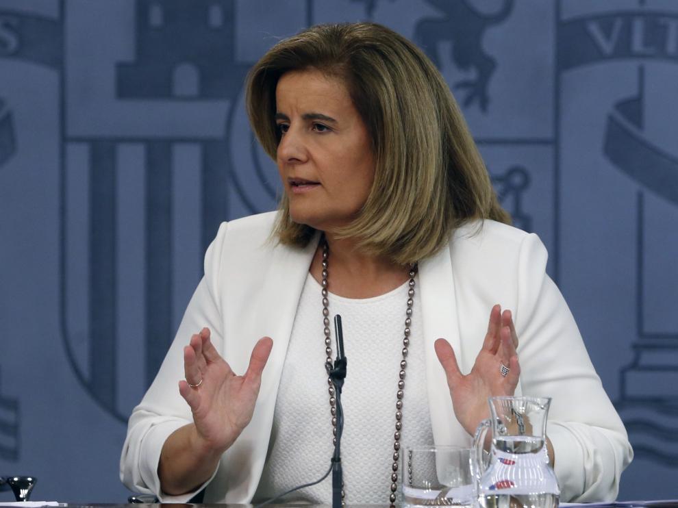Fátima Báñez en rueda de prensa tras el Consejo de Ministros.