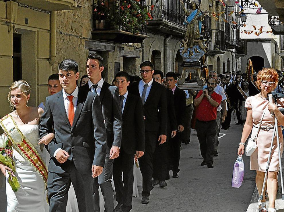 Procesión de la Asunción y San Roque en Valderrobres.