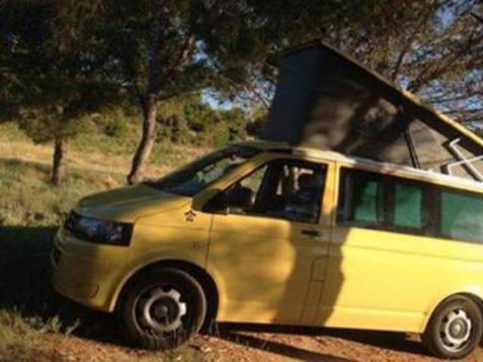La Combi Volkswagen amarilla de Fanny y Loic
