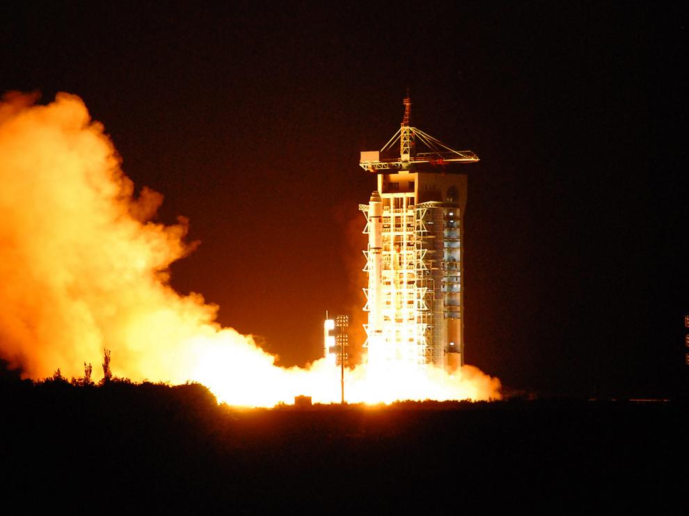 Lanzamiento del satélite desde el Centro de Lanzamiento de Jiuquan, en el desierto de Gobi.