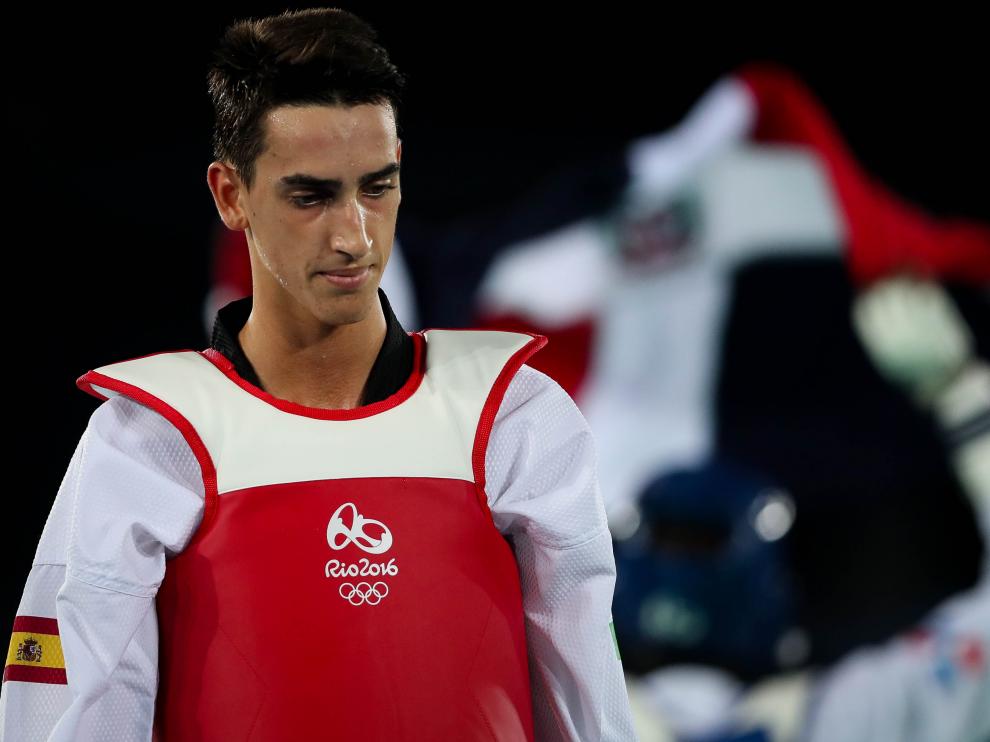 Jesús Tortosa se lamenta tras caer ante el dominicano Luisito Pie.
