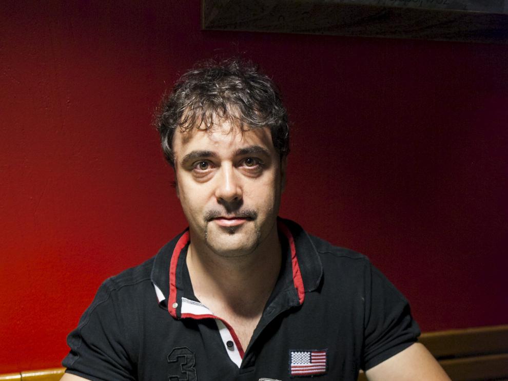 Diego Royo, siempre rodeado de balonmano.