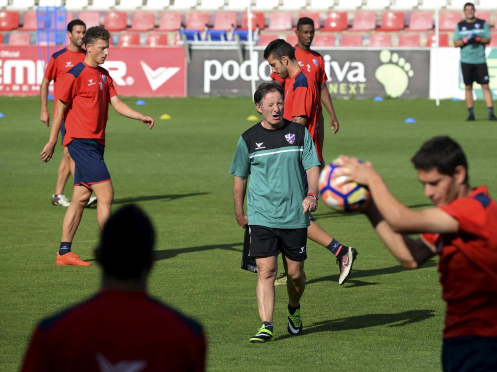 Anquela durante el entrenamiento de este viernes.