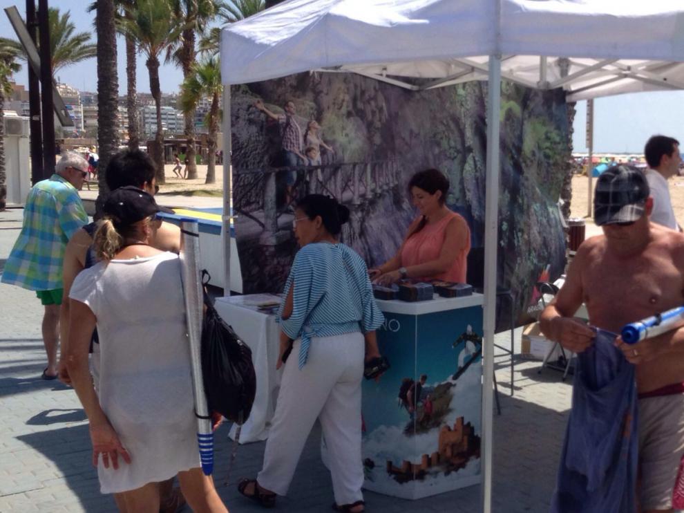 'Stand' de Aragón en la playa de Salou.