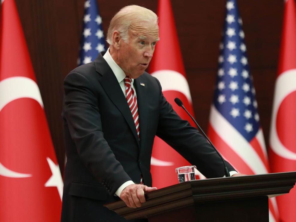 Joe Biden durante una rueda de prensa con el primer ministro de Turquía