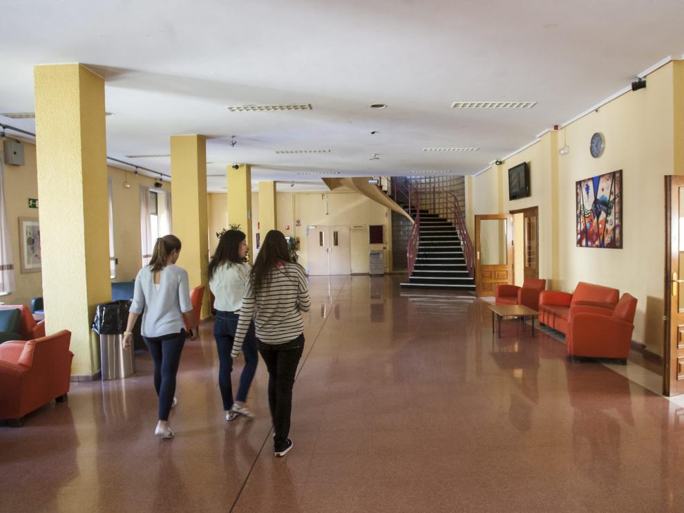 Interior del colegio mayor Pedro Cerbuna.