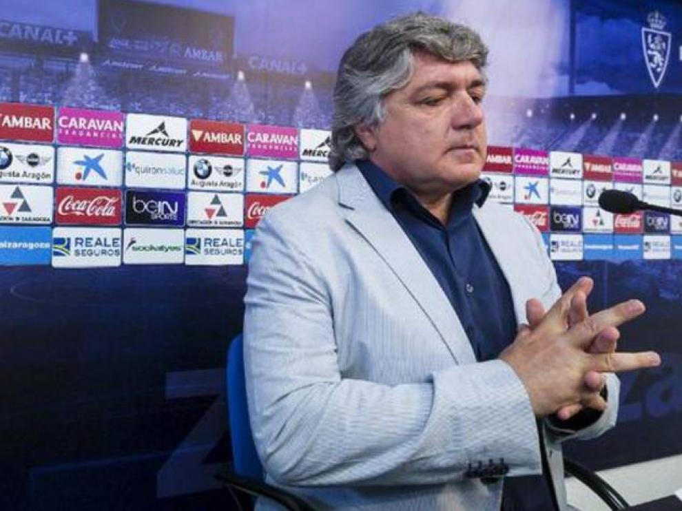 Narciso Juliá, en una de sus ruedas de prensa de este verano.