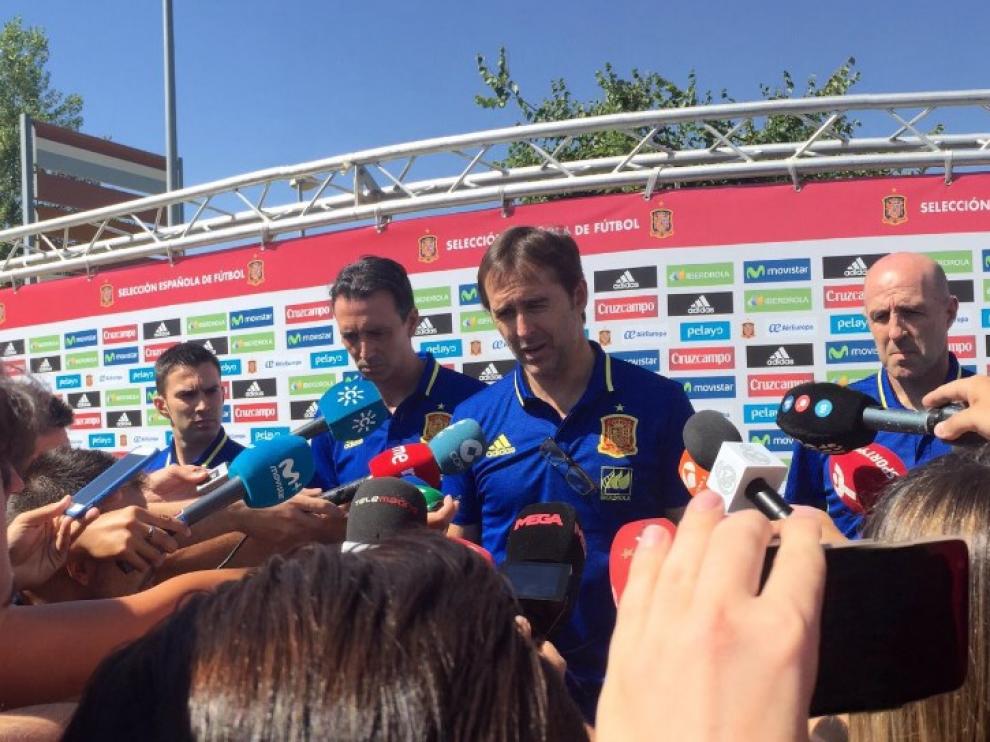 Lopetegui atiende a los medios en la Ciudad del Fútbol de Las Rozas