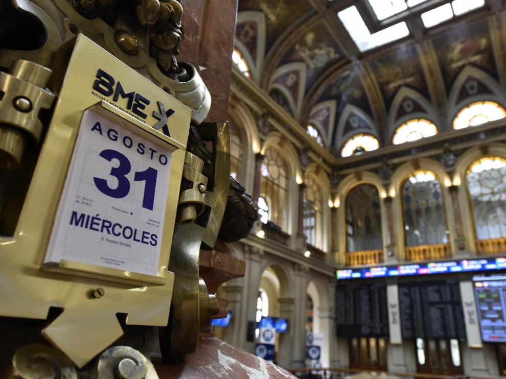 La Bolsa española cierra su mejor agosto desde 2012 animada por la banca