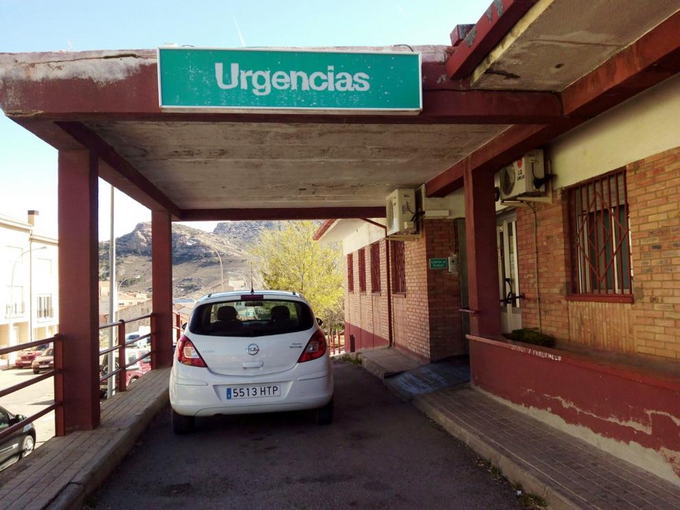 Exterior del centro de salud de Utrillas.