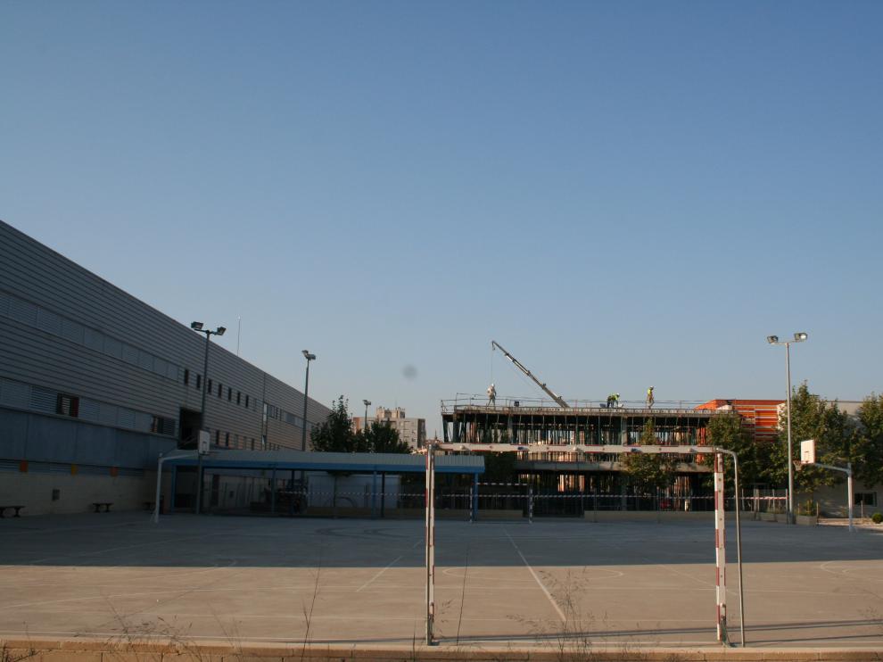 Obras este lunes en el instituto de La Azucarera.
